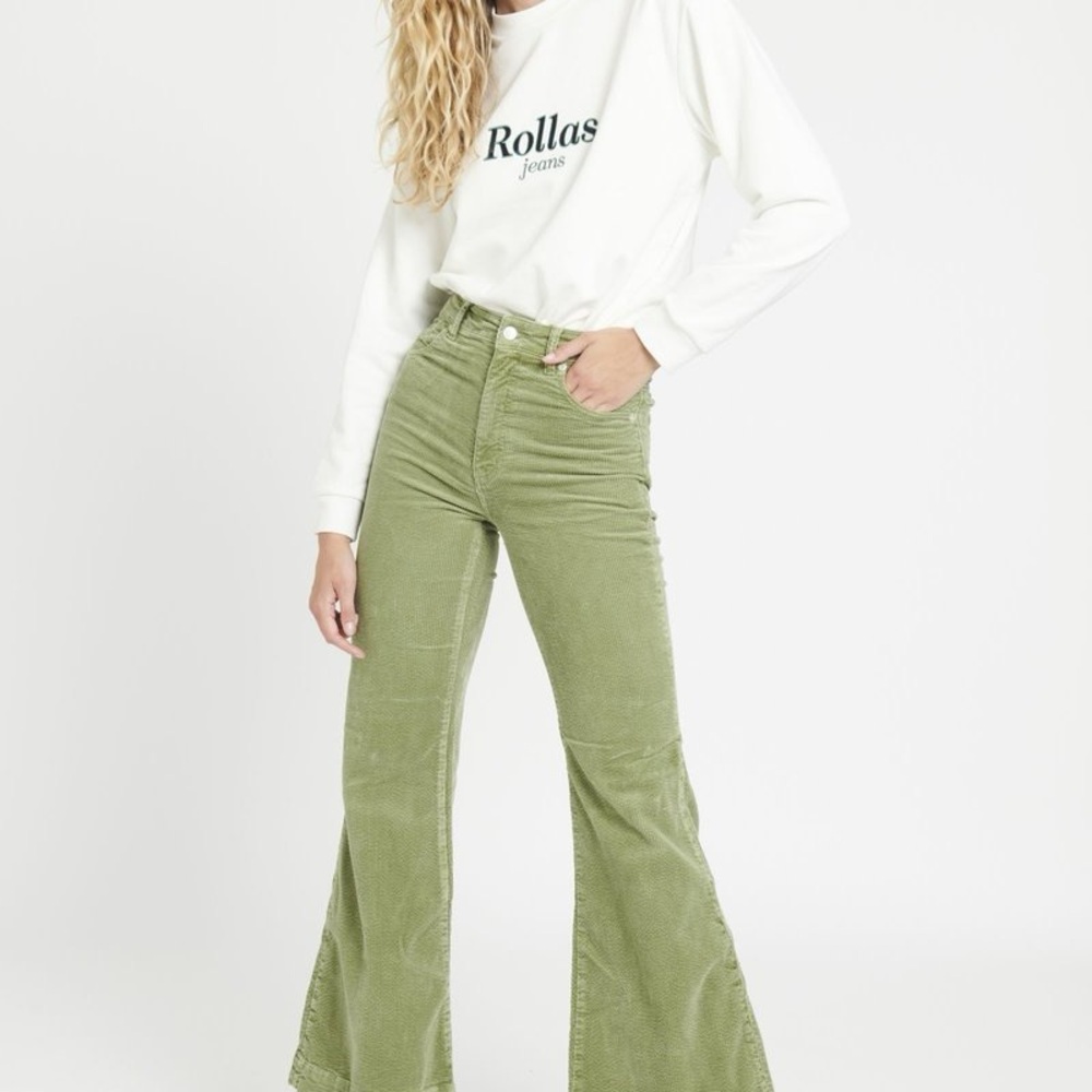 Rolla’s Jeans Eastcoast Flare Corduroy Jean size 10